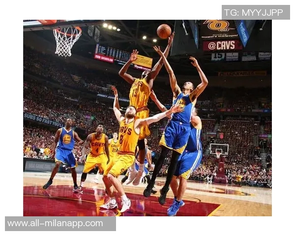 张佳玮分析勇士队表现受限尺寸与速度双重压制影响比赛空间利用